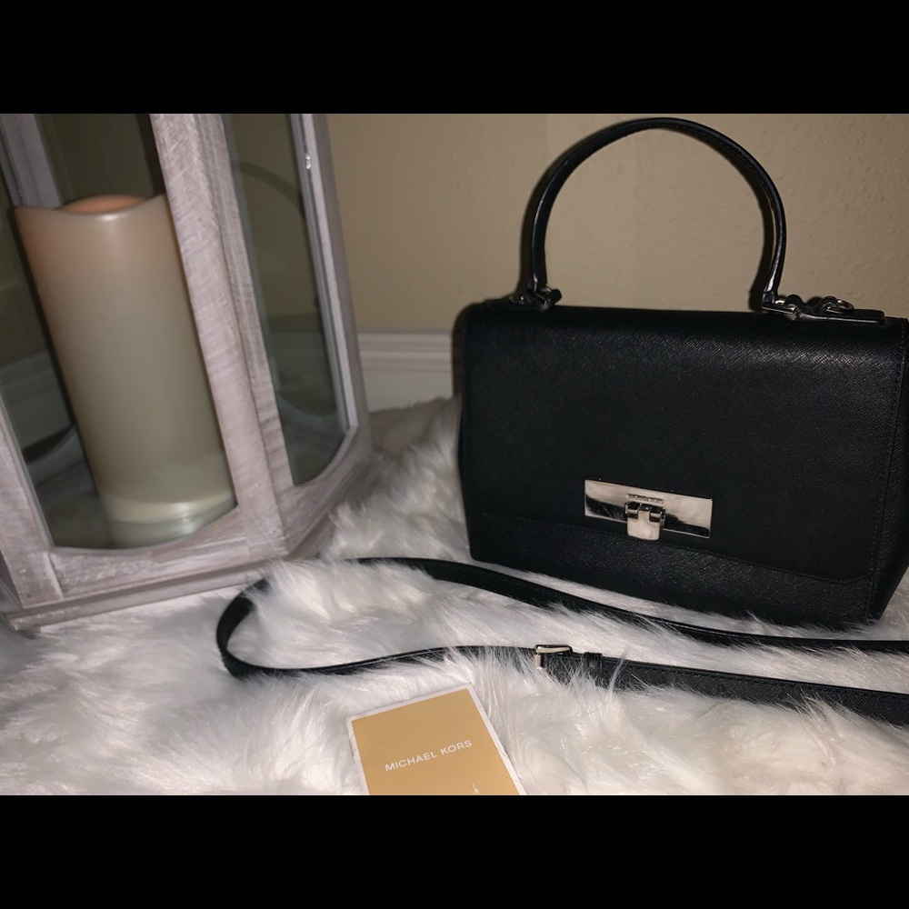 Micheal Kors black bag 😊